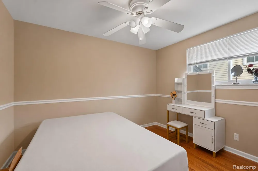 676 Sheffield Road Auburn Hills City, MI 48326
