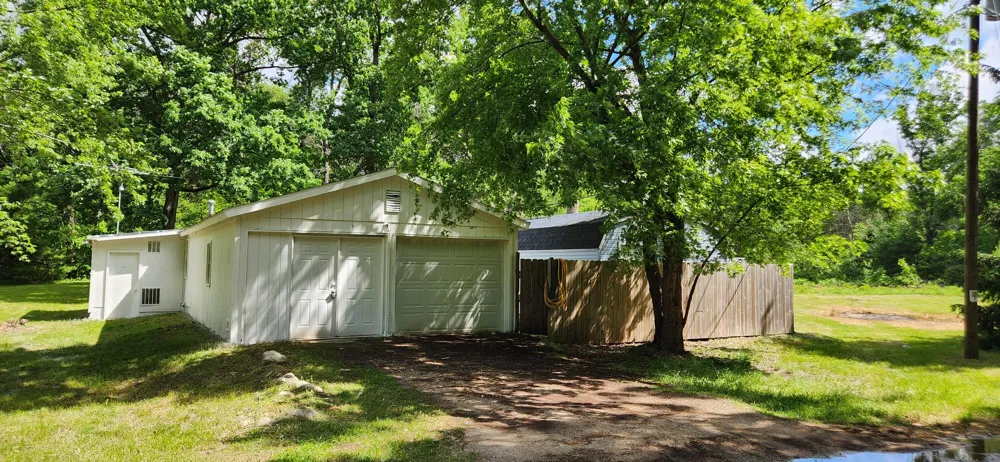 383 W 8 Mile Road Merrill Township, MI 49349