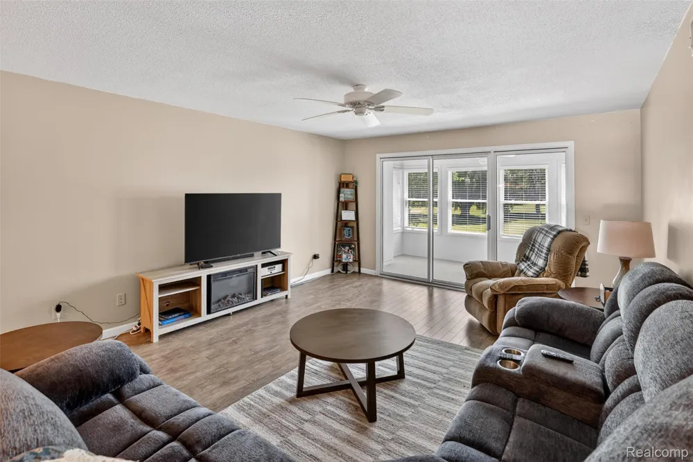 925 Kennely Road #G-106 Thomas Township, MI 48609