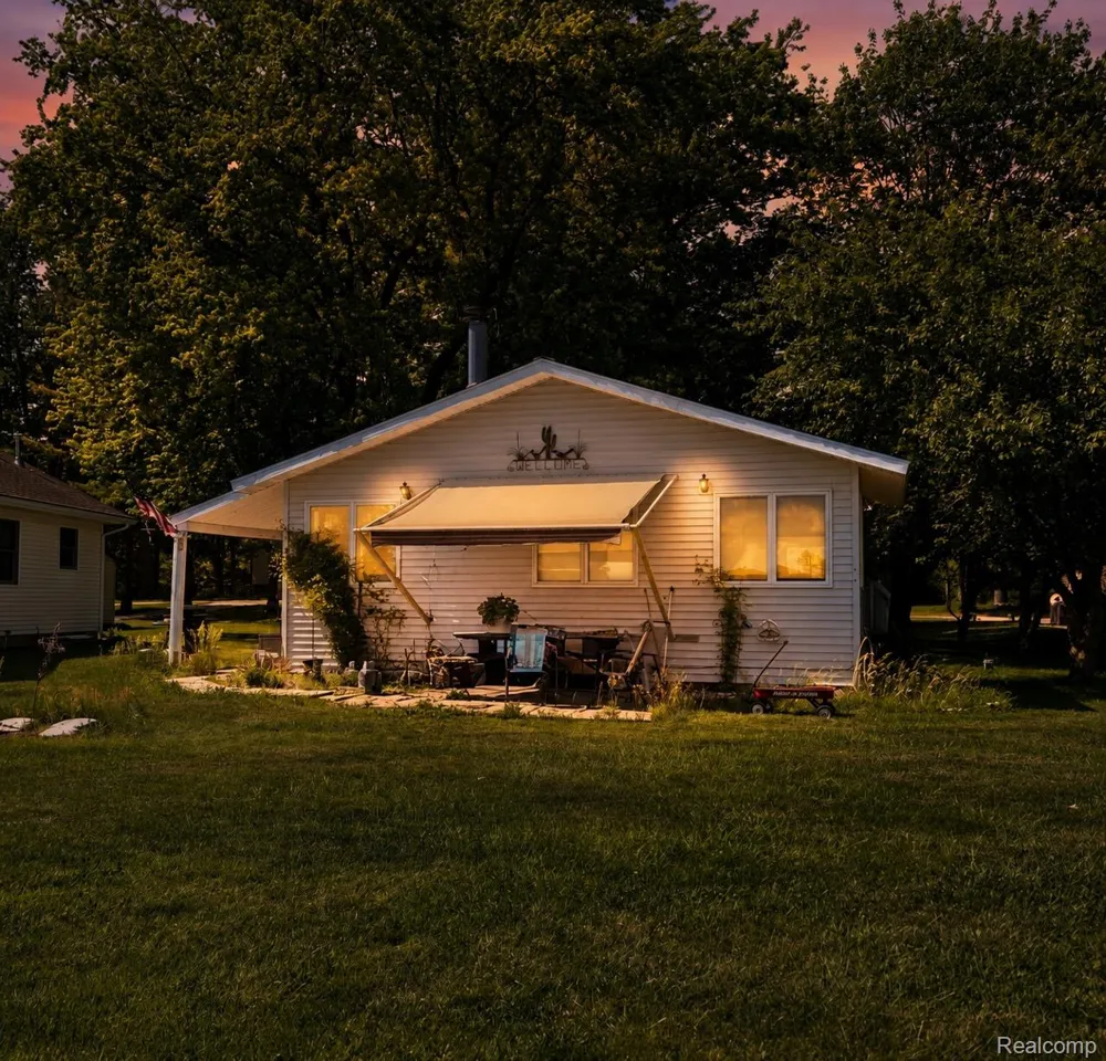 6783 W Northshore Drive Lake Township, MI 49651