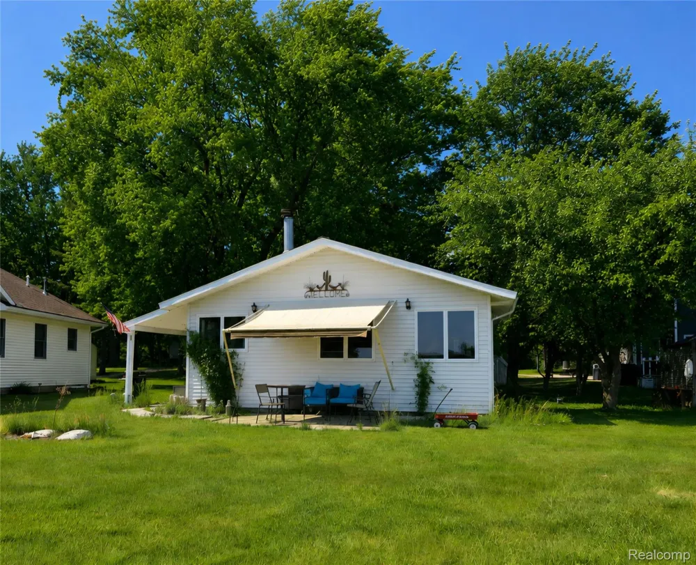 6783 W Northshore Drive Lake Township, MI 49651