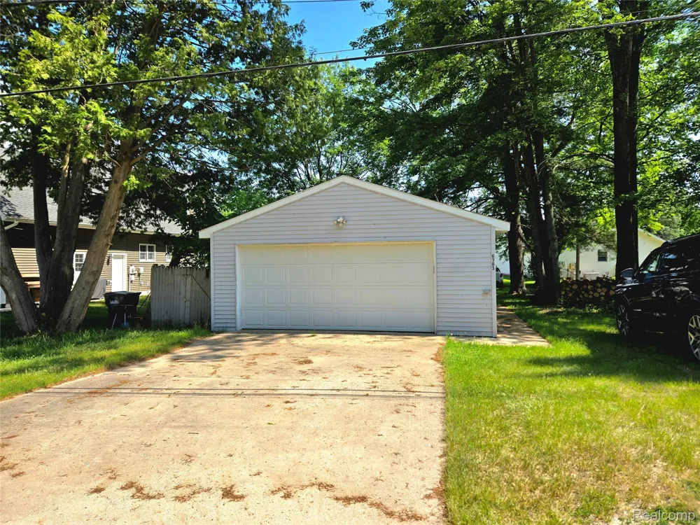 6783 W Northshore Drive Lake Township, MI 49651
