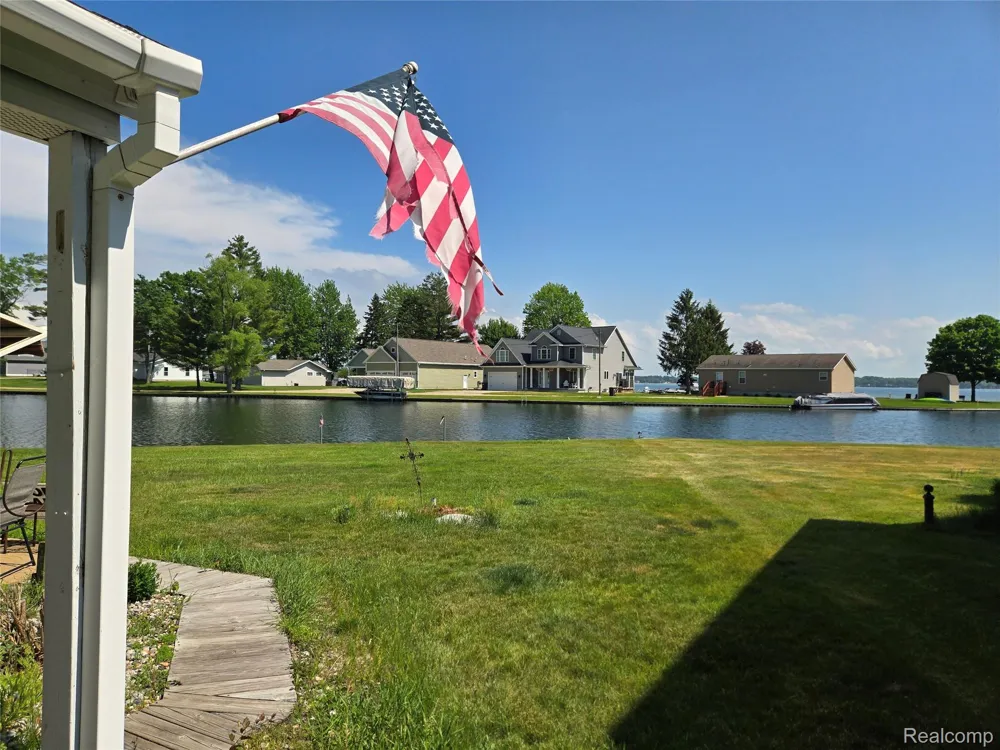 6783 W Northshore Drive Lake Township, MI 49651