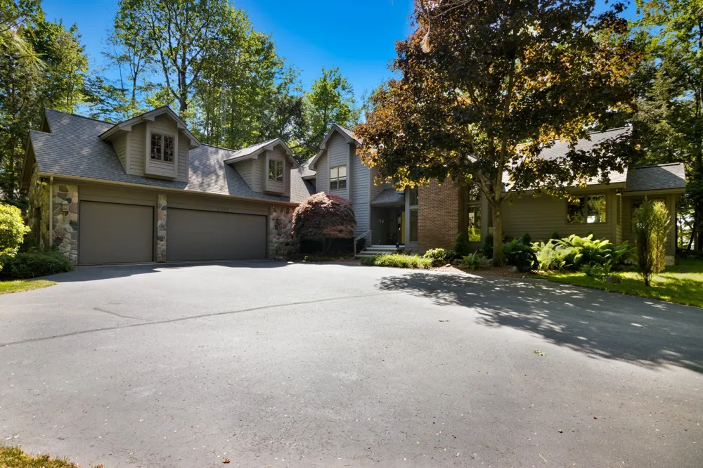 1143 Bay View Drive Torch Lake Township, MI 49648