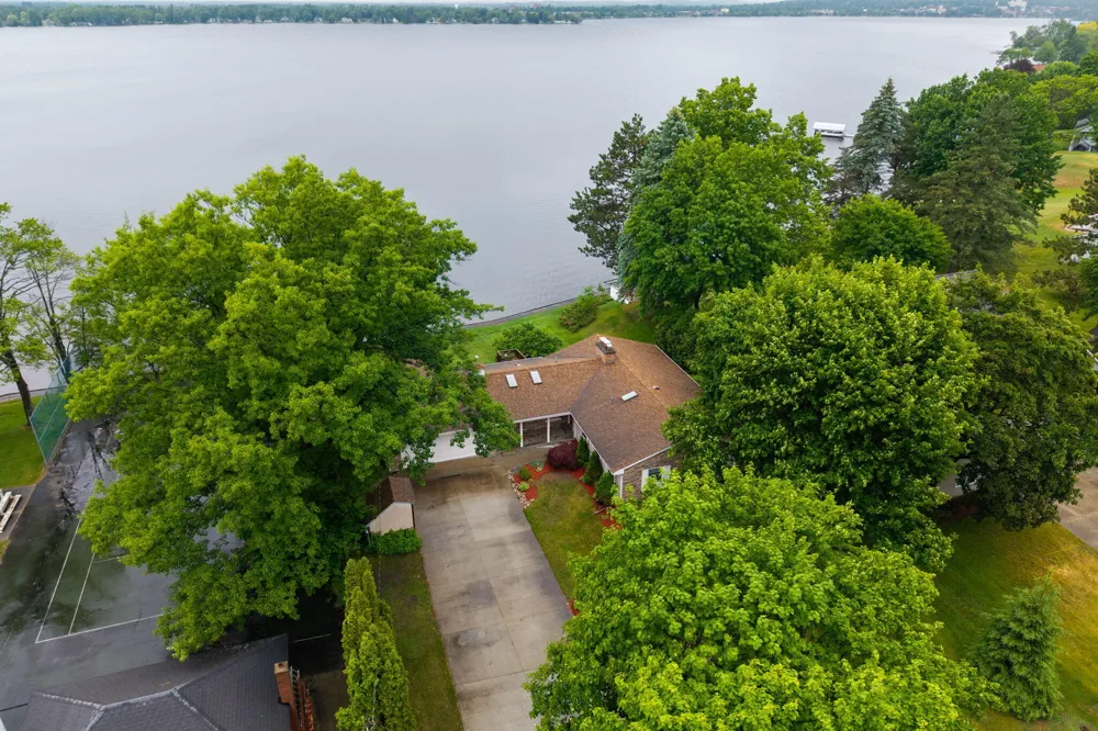 1020 Sunnyside Drive Cadillac City, MI 49601