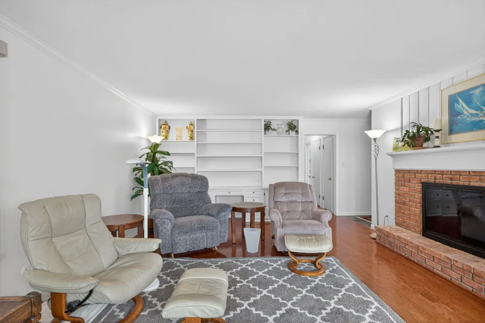 1020 Sunnyside Drive Cadillac City, MI 49601