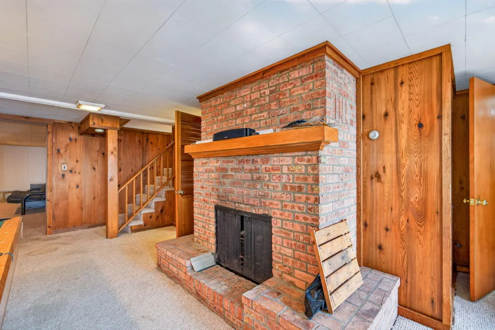 1020 Sunnyside Drive Cadillac City, MI 49601