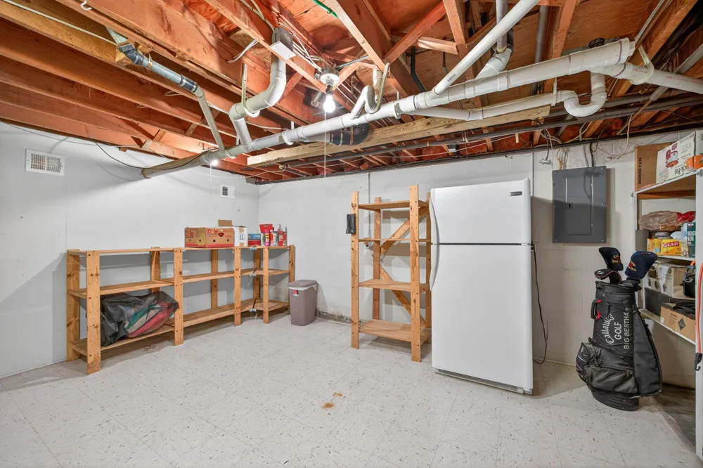 1020 Sunnyside Drive Cadillac City, MI 49601