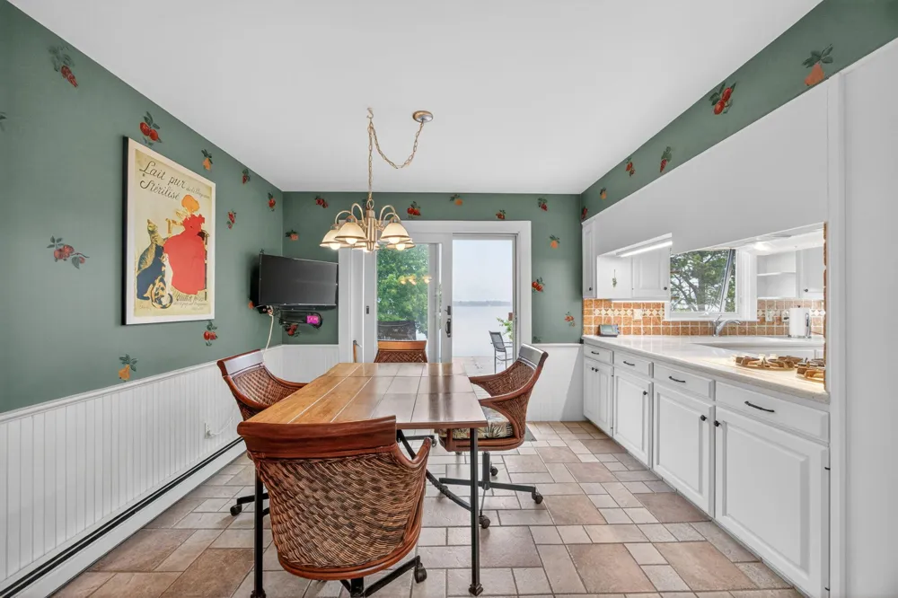 1020 Sunnyside Drive Cadillac City, MI 49601