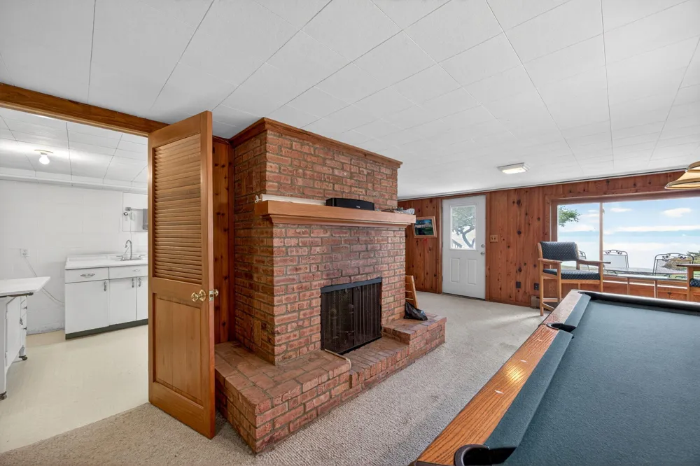 1020 Sunnyside Drive Cadillac City, MI 49601