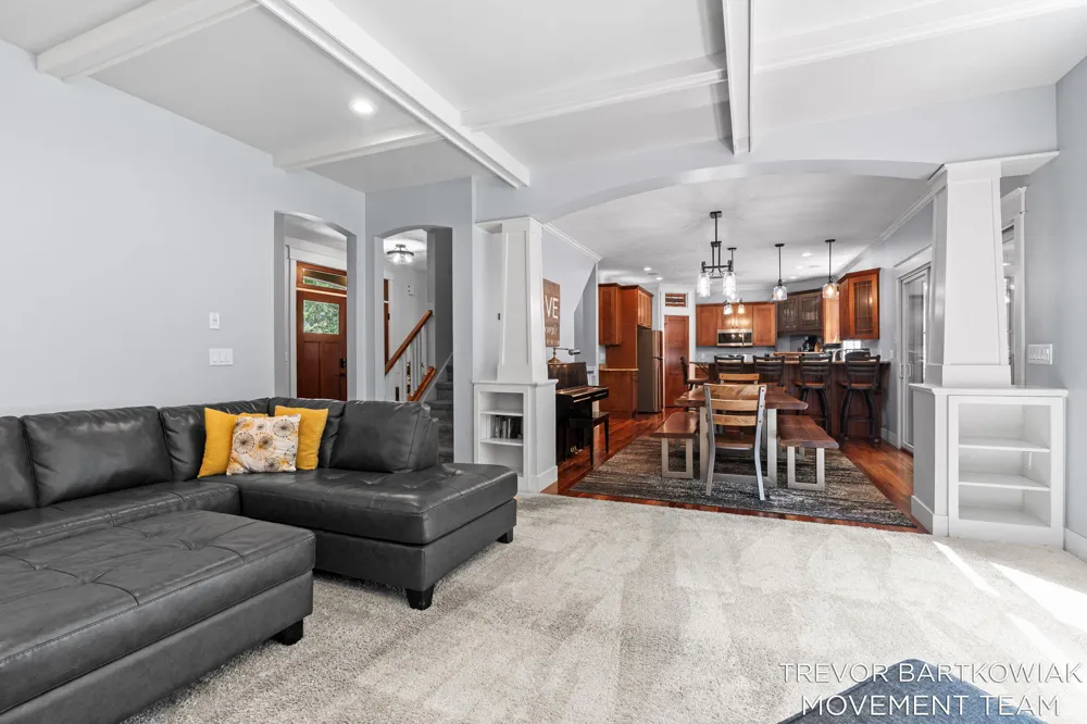 6384 Colorado Court Norton Shores City, MI 49444