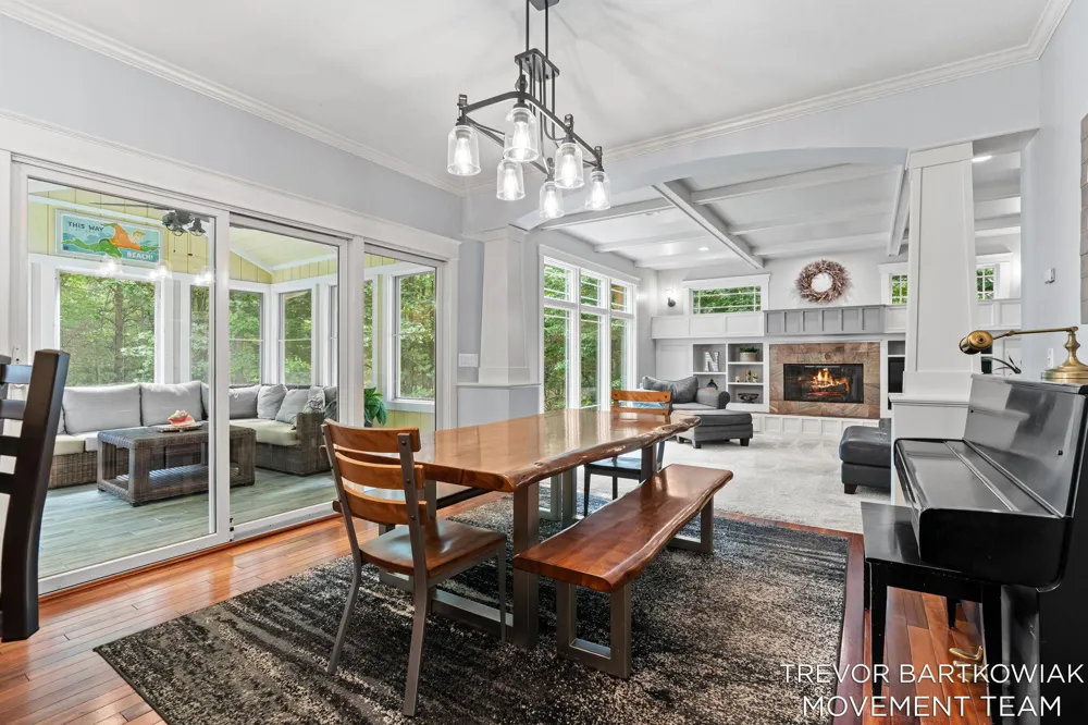 6384 Colorado Court Norton Shores City, MI 49444