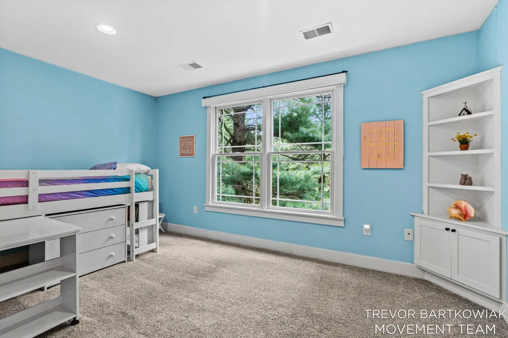 6384 Colorado Court Norton Shores City, MI 49444