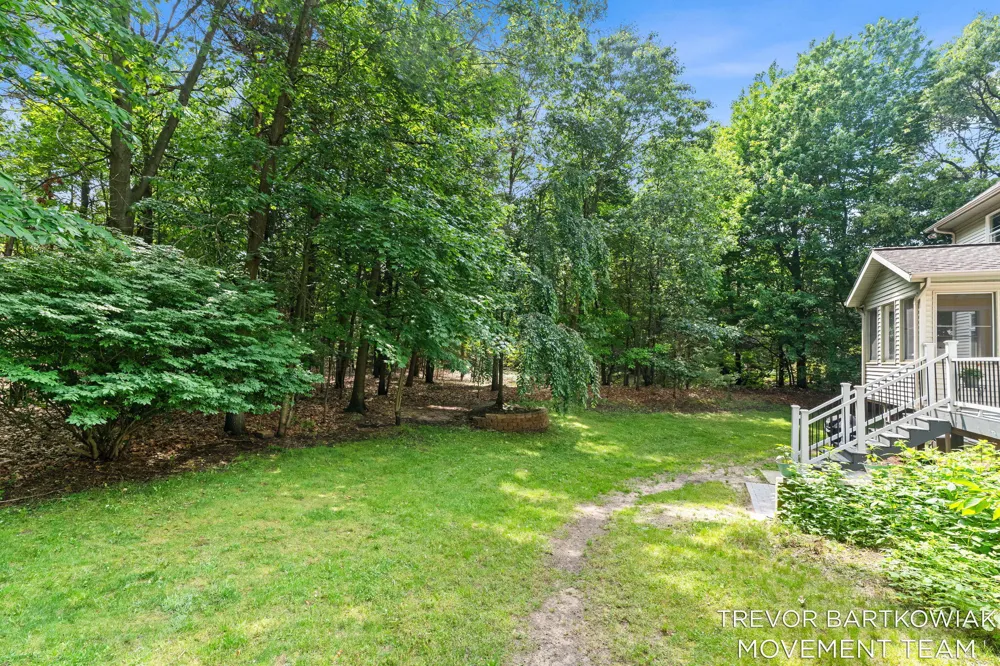 6384 Colorado Court Norton Shores City, MI 49444
