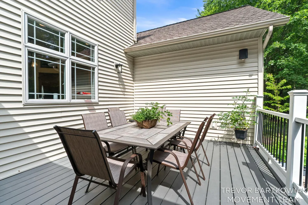 6384 Colorado Court Norton Shores City, MI 49444