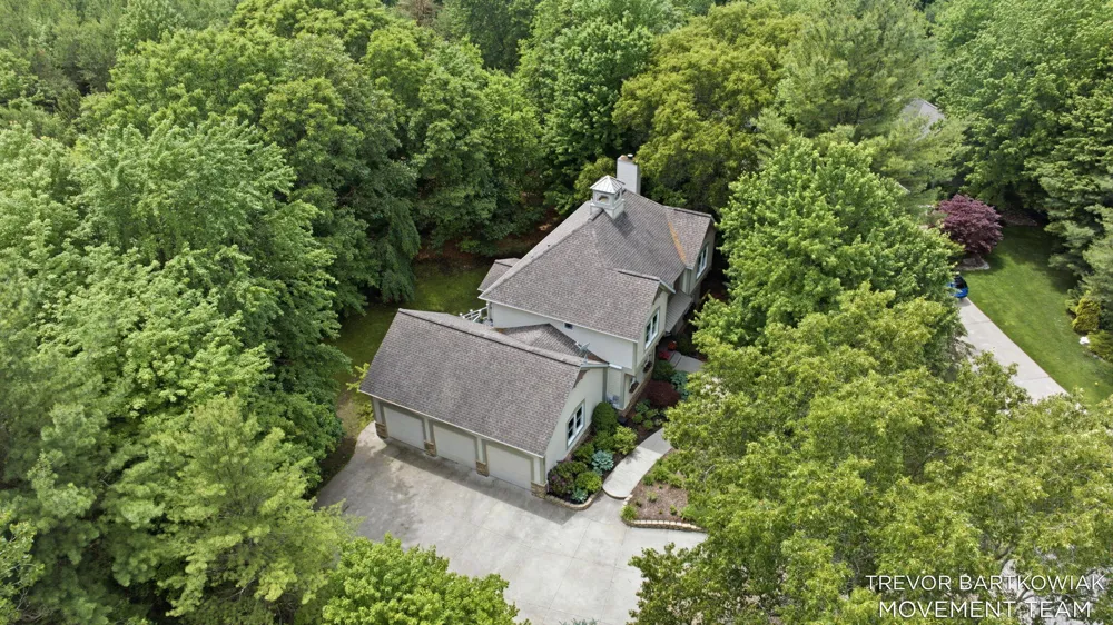 6384 Colorado Court Norton Shores City, MI 49444