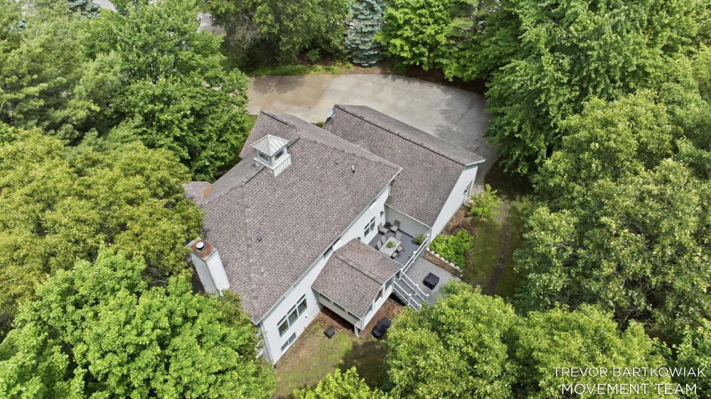 6384 Colorado Court Norton Shores City, MI 49444