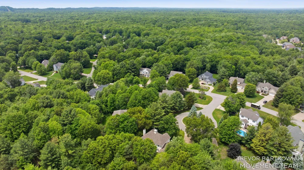 6384 Colorado Court Norton Shores City, MI 49444