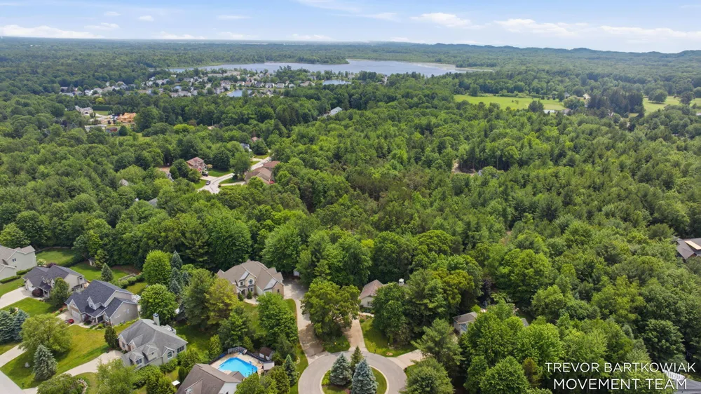 6384 Colorado Court Norton Shores City, MI 49444