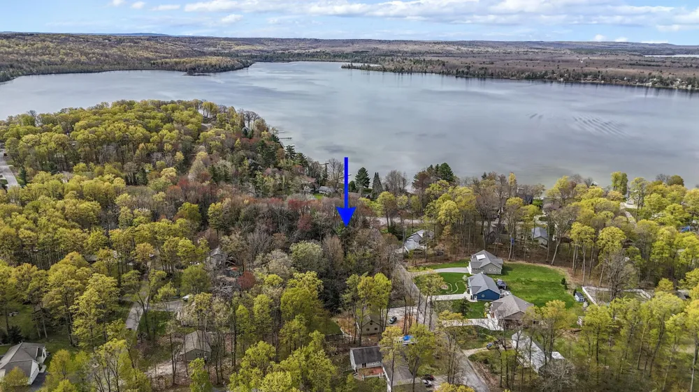 4125 White Birch Drive Green Lake Township, MI 49637