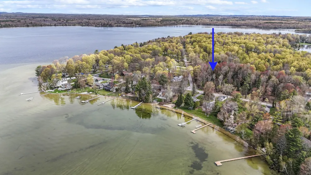 4125 White Birch Drive Green Lake Township, MI 49637