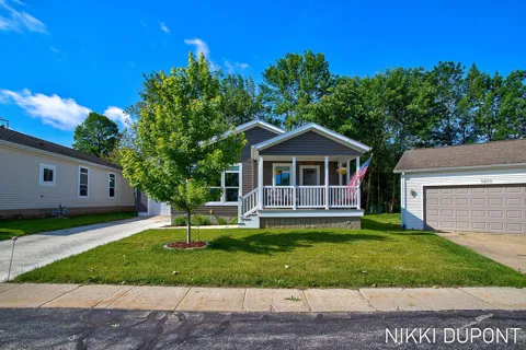 5254 W Scenic Turn Lane