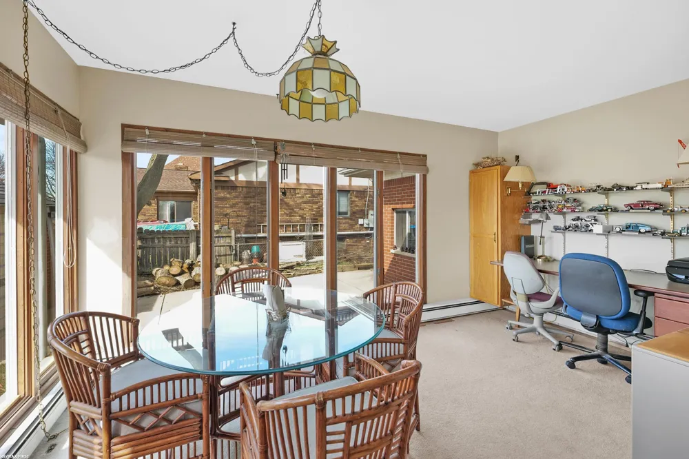 41589 Windmill Street Harrison Charter Township, MI 48045