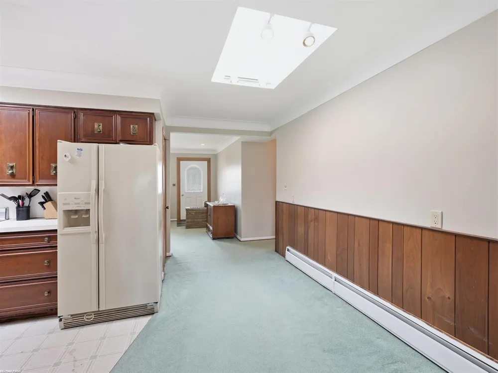 41589 Windmill Street Harrison Charter Township, MI 48045
