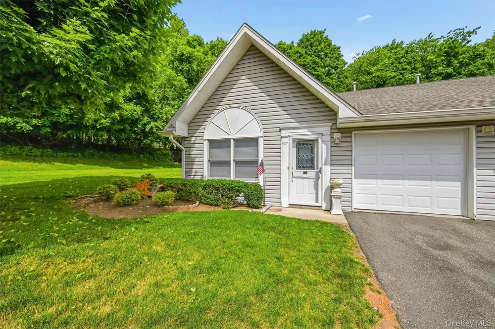 36 Windsor Circle #D1 New City, NY 10956