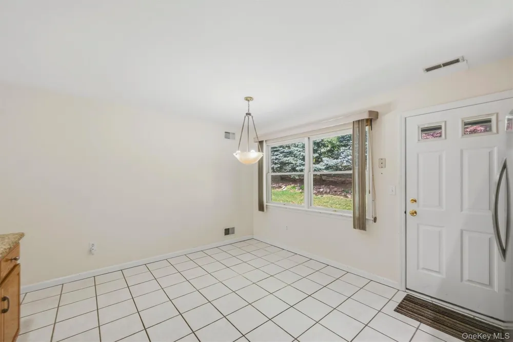 36 Windsor Circle #D1 New City, NY 10956