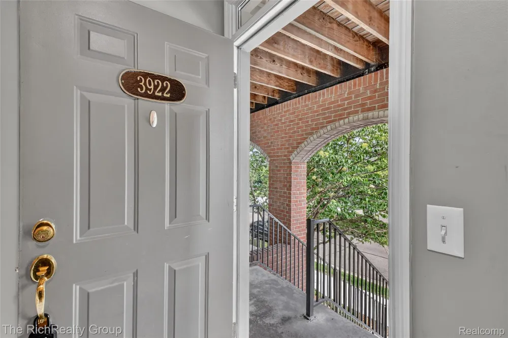 3922 Forester Boulevard Auburn Hills City, MI 48326