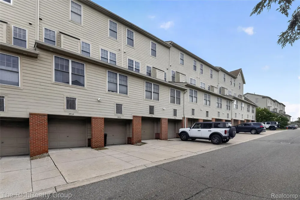 3922 Forester Boulevard Auburn Hills City, MI 48326