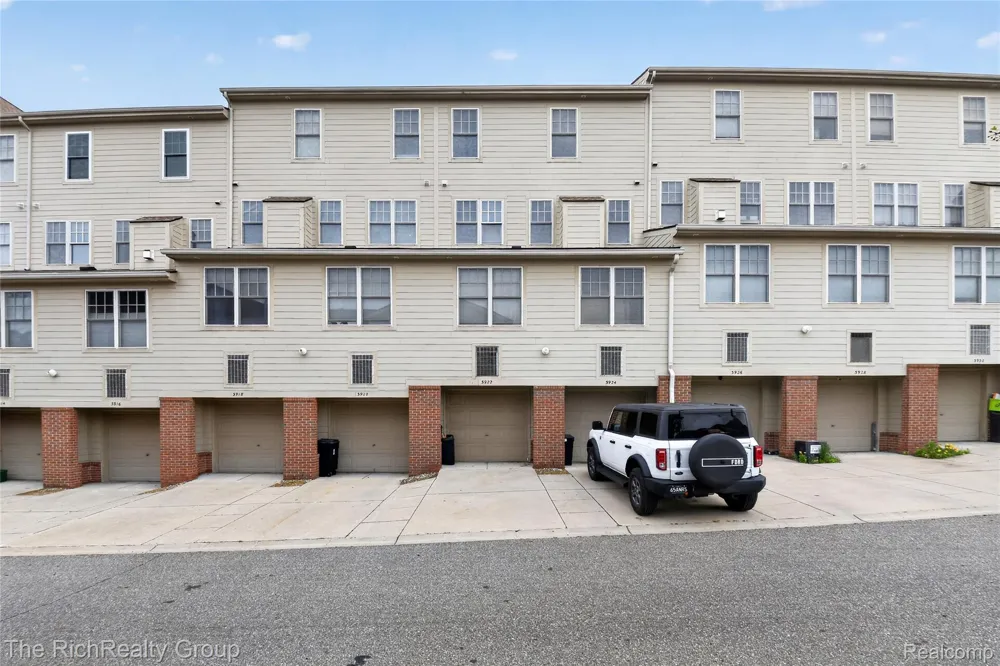 3922 Forester Boulevard Auburn Hills City, MI 48326