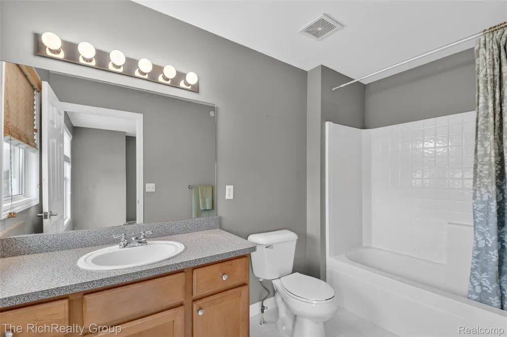 3922 Forester Boulevard Auburn Hills City, MI 48326