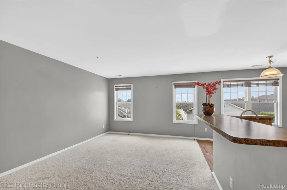 3922 Forester Boulevard Auburn Hills City, MI 48326