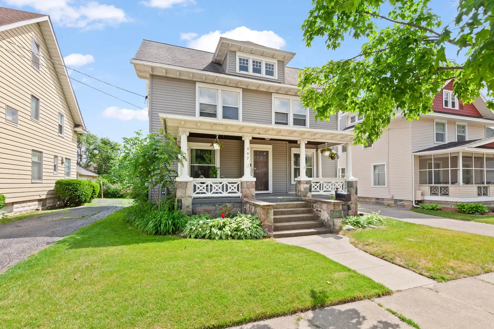607 Harwood Street Jackson City, MI 49203