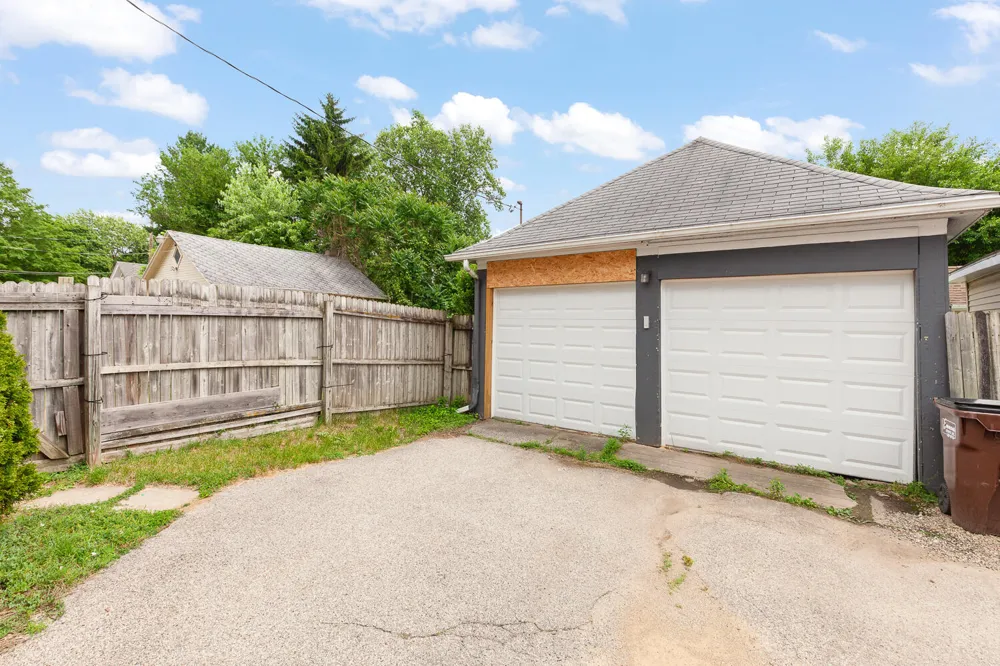 607 Harwood Street Jackson City, MI 49203