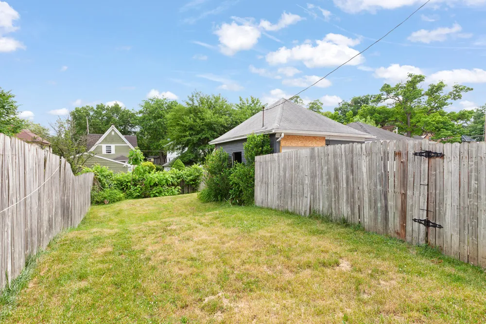 607 Harwood Street Jackson City, MI 49203