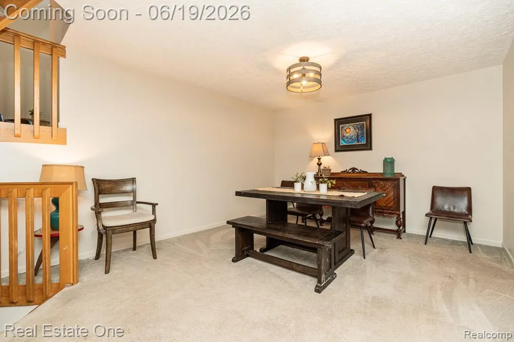 6595 Scenic Pines Court Independence Charter Township, MI 48346
