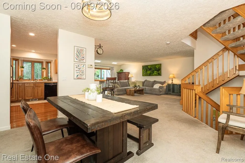 6595 Scenic Pines Court Independence Charter Township, MI 48346