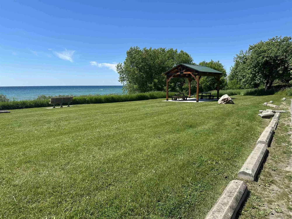 12 Foxview Drive Norwood Township, MI 49720