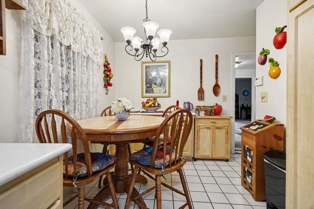 362 E Washington Street Berrien Springs Village, MI 49103