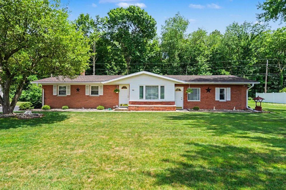 362 E Washington Street Berrien Springs Village, MI 49103