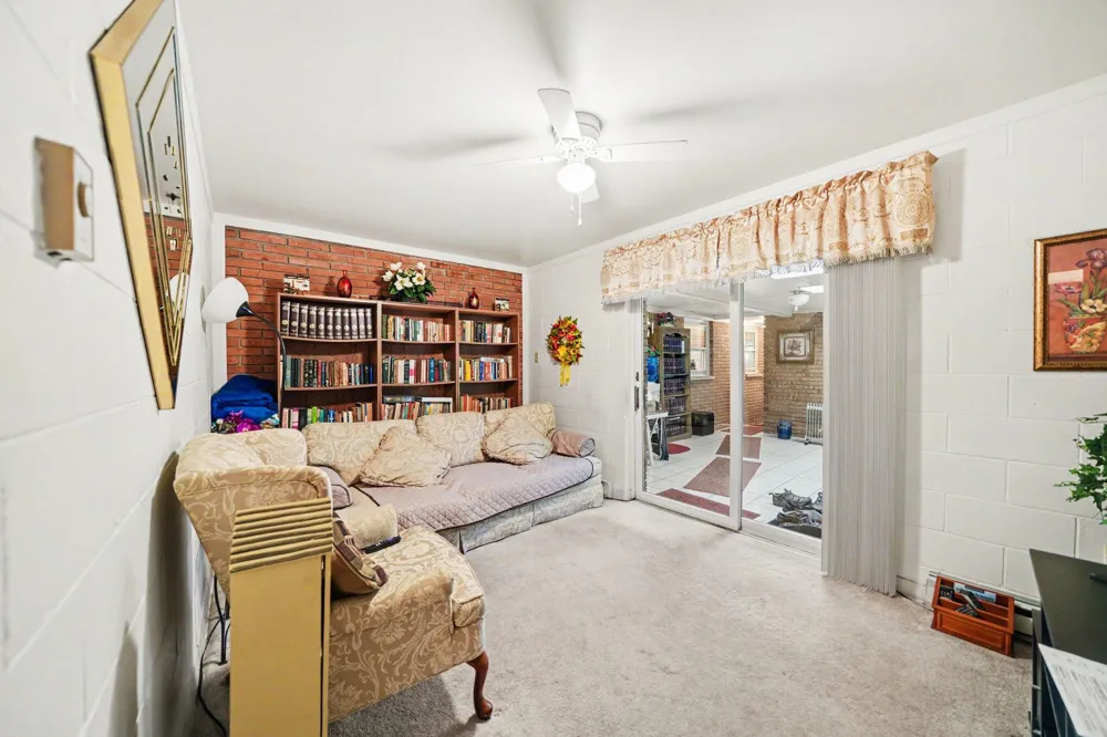 362 E Washington Street Berrien Springs Village, MI 49103