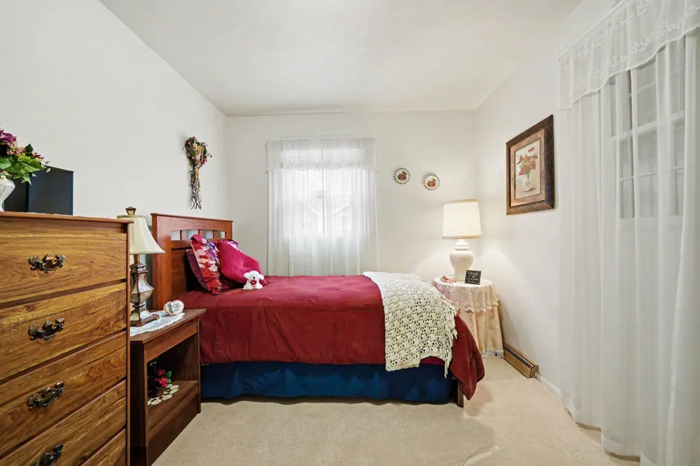 362 E Washington Street Berrien Springs Village, MI 49103