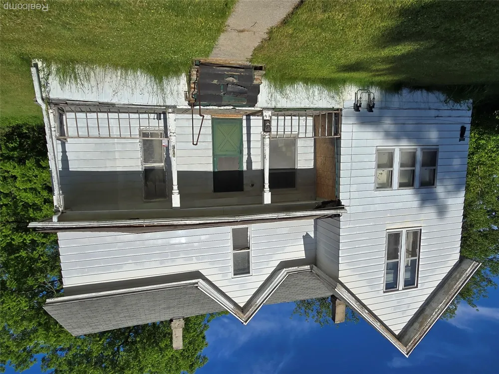 922 3rd Avenue Saginaw City, MI 48601