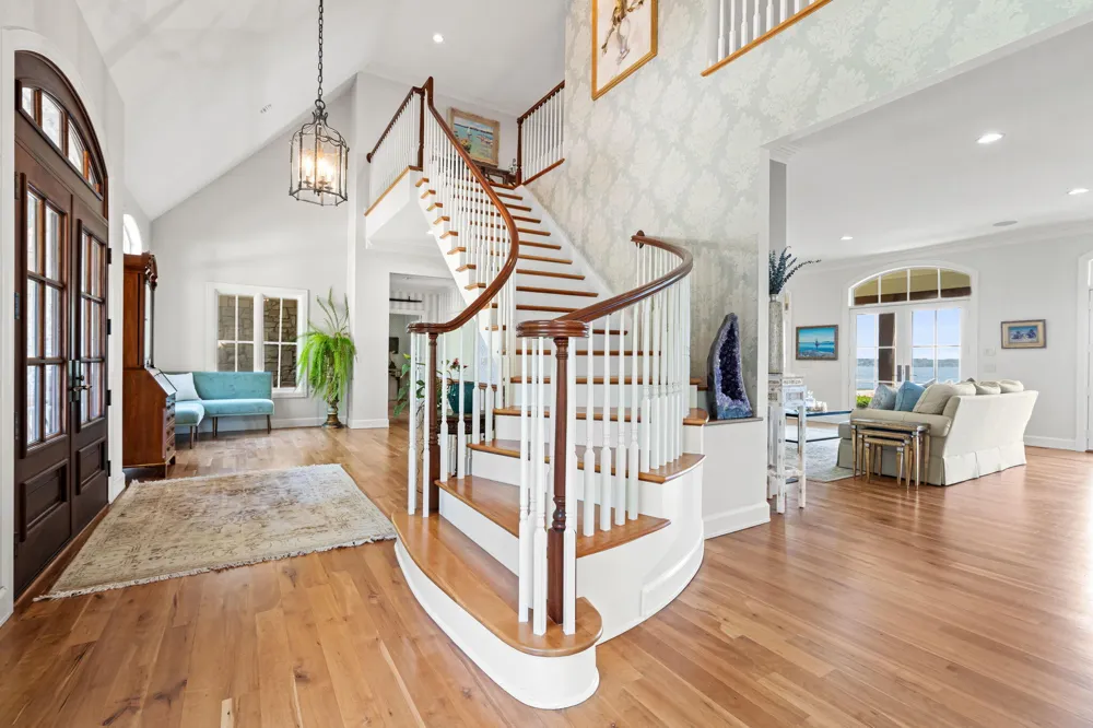 329 W Circle Drive North Muskegon City, MI 49445