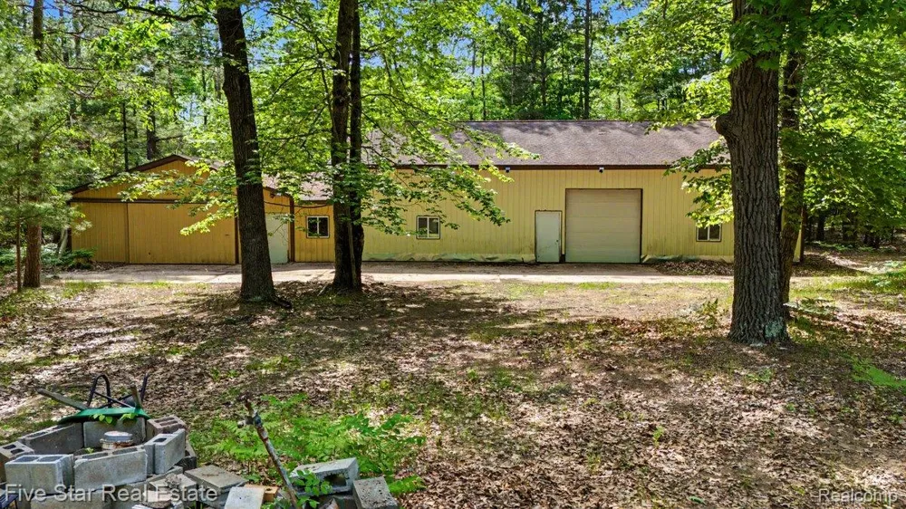 175 Bishop Road Clayton Township, MI 48659