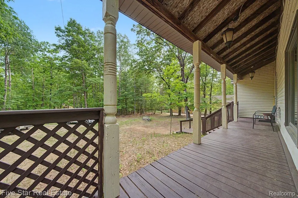 175 Bishop Road Clayton Township, MI 48659
