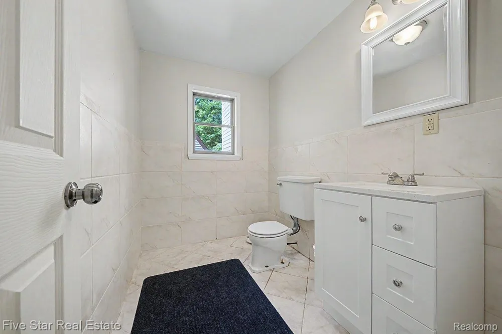 175 Bishop Road Clayton Township, MI 48659